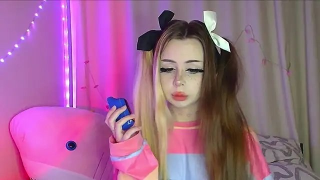 suemeow online show from 16, 3, 2025