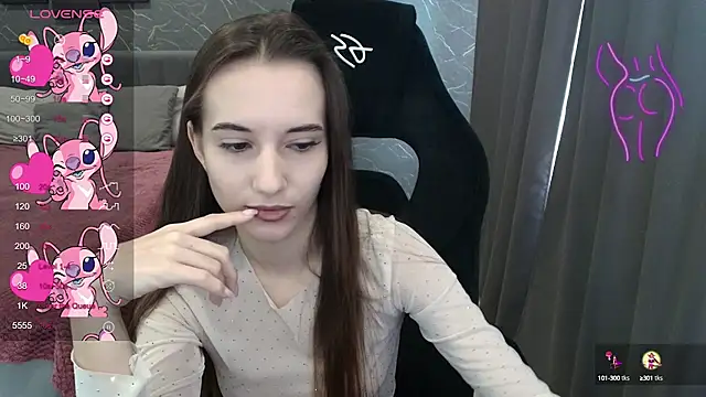 Alice Weiss online show from 14, 10, 2025