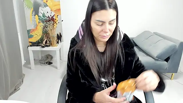 kilenyapatrice online show from 14, 1, 2026