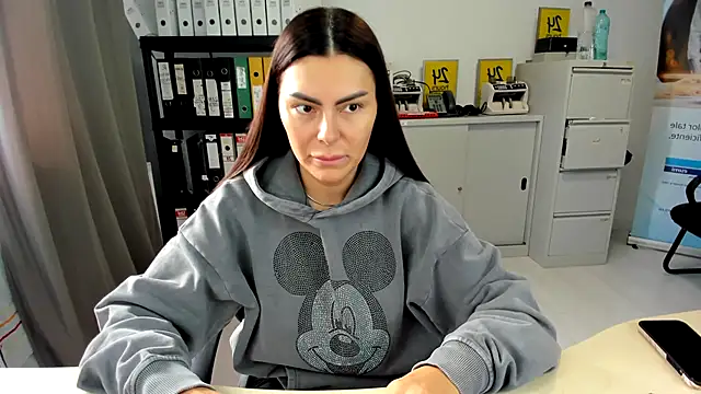 kilenyapatrice online show from 14, 10, 2025