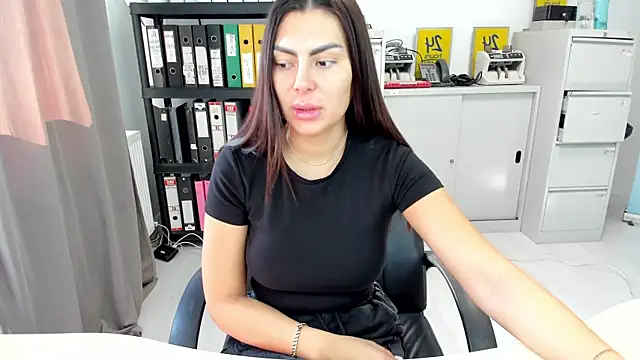 kilenyapatrice online show from 23, 10, 2025