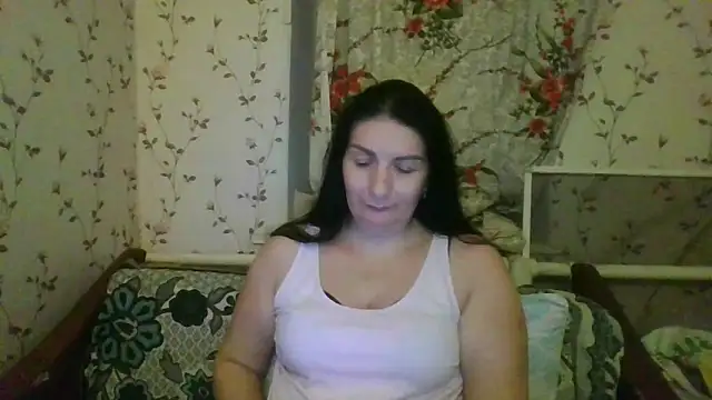 Snapshot of Zefirka_Axe chatting on 28, 10, 2025 Zefirka Axe online show from 28, 10, 2025