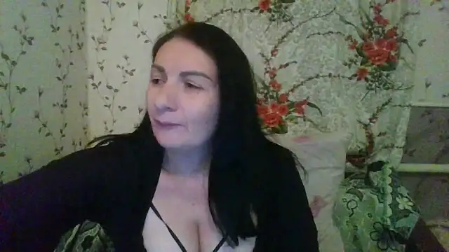 Snapshot of Zefirka_Axe chatting on 17, 9, 2025 Zefirka Axe online show from 17, 9, 2025