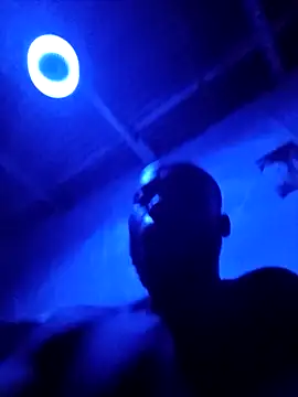 Landlordlandlord12 online show from 5, 3, 2026