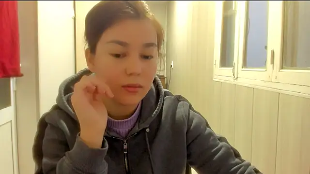 LunaXmii online show from 19, 12, 2025