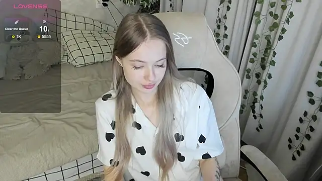 mell milles online show from 9, 9, 2025