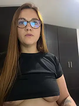 Snapshot of Shianrose chatting on 25, 2, 2025 Shianrose online show from 25, 2, 2025