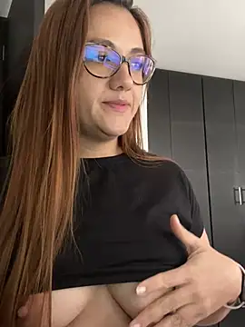 Snapshot of Shianrose chatting on 5, 3, 2025 Shianrose online show from 5, 3, 2025