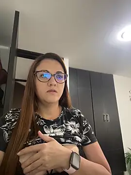 Snapshot of Shianrose chatting on 6, 3, 2025 Shianrose online show from 6, 3, 2025