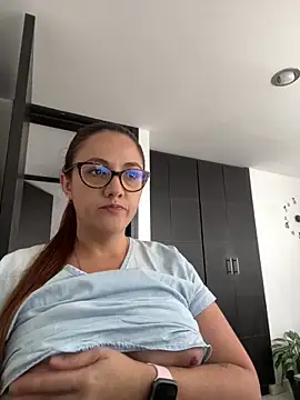 Snapshot of Shianrose chatting on 27, 2, 2025 Shianrose online show from 27, 2, 2025