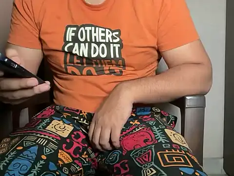sexyboy09 online show from 13, 5, 2026