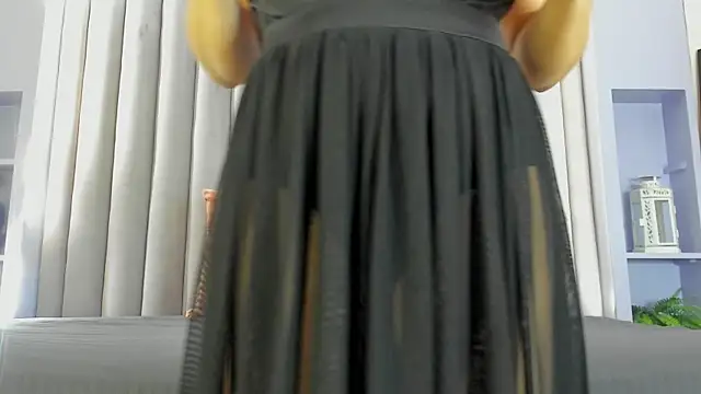 JaylaScott   online show from 8, 1, 2026