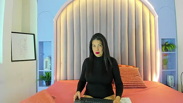 JaylaScott   online show from 5, 2, 2026