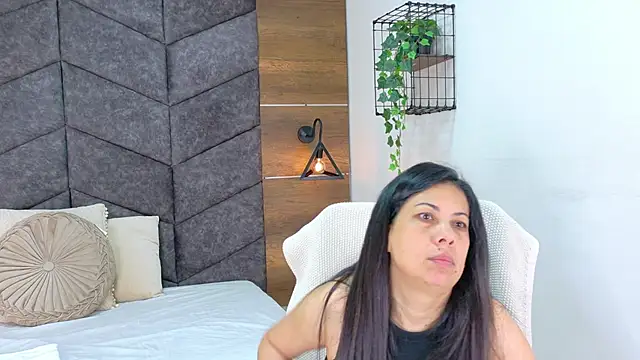 JaylaScott   online show from 15, 1, 2026