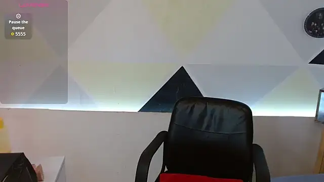 Snapshot of NatashaDormat chatting on 25, 11, 2025 NatashaDormat online show from 25, 11, 2025