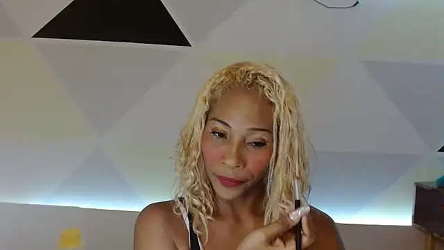 Snapshot of NatashaDormat chatting on 24, 9, 2025 NatashaDormat online show from 24, 9, 2025