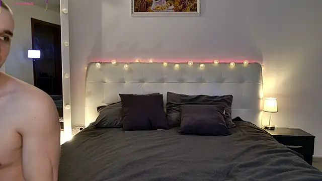 Frank07021 online show from 14, 11, 2025