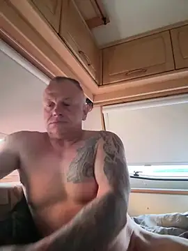 JakubW79 online show from 25, 5, 2026