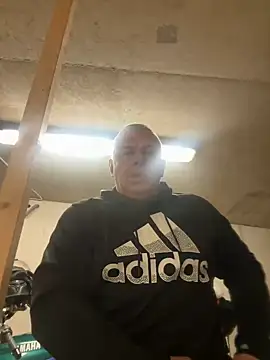 JakubW79 online show from 16, 12, 2024