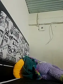 Roussexy  online show from 3, 1, 2025