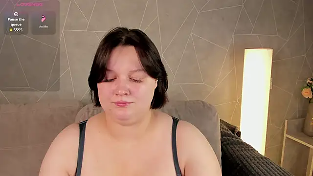 Snapshot of Blossom_Sonya chatting on 21, 10, 2025 Blossom Sonya online show from 21, 10, 2025