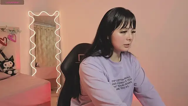 hina tay online show from 3, 12, 2025