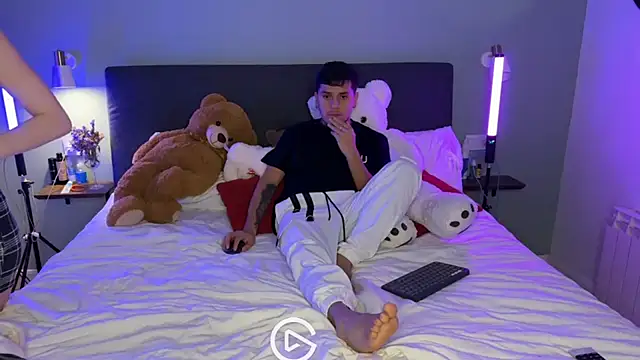 crazyrabbits online show from 8, 1, 2025