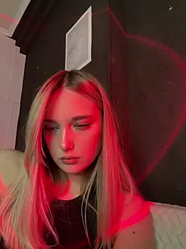 Alisa Rise online show from 2, 3, 2025