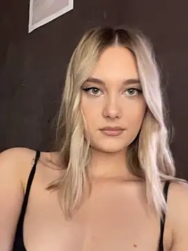 Alisa Rise online show from 2, 10, 2025