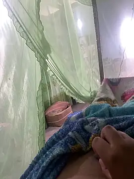 Avilespozo19993 online show from 7, 11, 2025