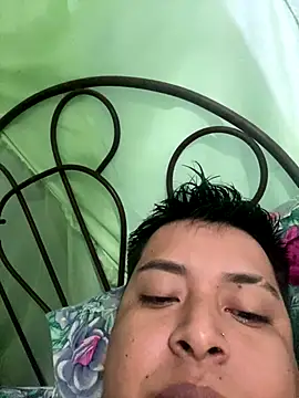 Avilespozo19993 online show from 13, 10, 2025