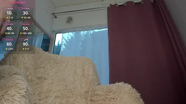 Mia  Milan online show from 3, 10, 2025