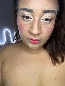 alexxaa96 online show from 10, 3, 2026