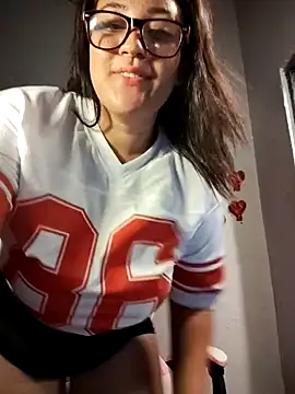 alexxaa96 online show from 19, 2, 2025