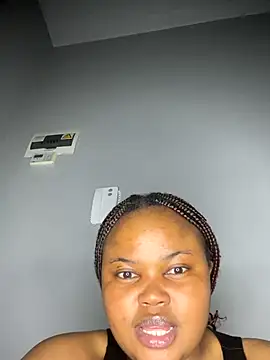 Curveysinaa online show from 10, 9, 2025