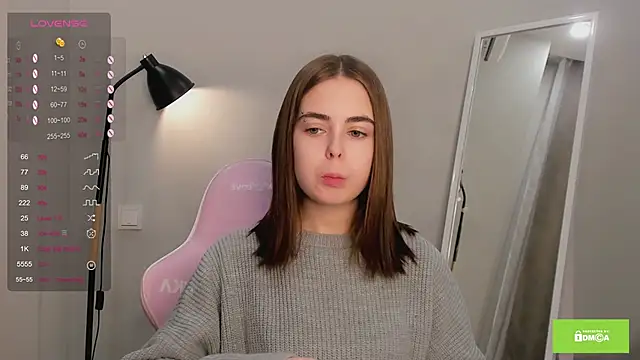 JulianaHaith online show from 12, 2, 2025