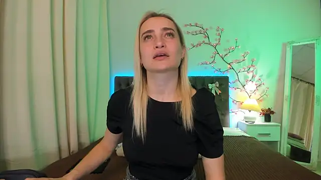 KateOwyns online show from 26, 3, 2026