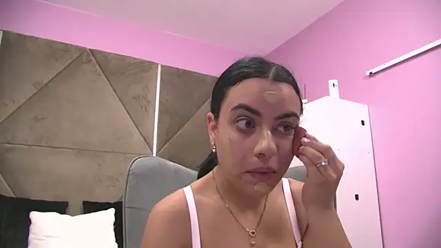 ElyzaIbarra online show from 14, 11, 2025