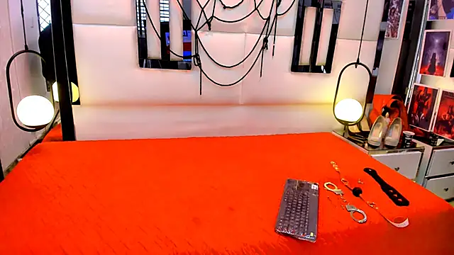 alixxon1 online show from 19, 9, 2025