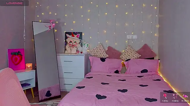 Red  Candy online show from 10, 2, 2026