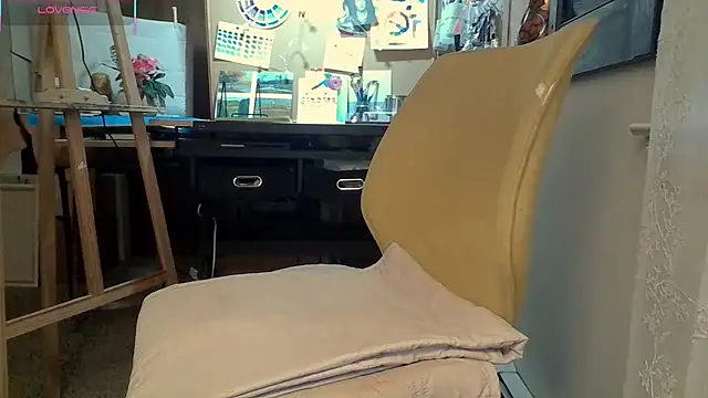 Snapshot of naughtyonbicycle chatting on 6, 7, 2026 naughtyonbicycle online show from 6, 7, 2026