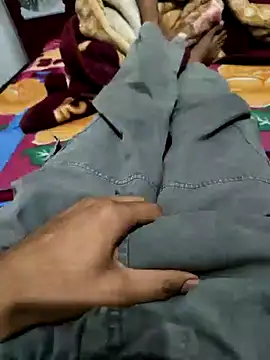 Snapshot of William390 chatting on 13, 1, 2025 William390 online show from 13, 1, 2025