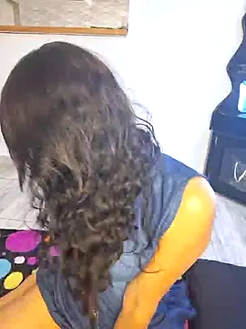 Snapshot of Sara_P10 chatting on 24, 1, 2025 Sara P10 online show from 24, 1, 2025