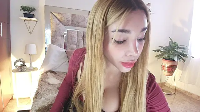 mariana cruzz online show from 9, 9, 2025