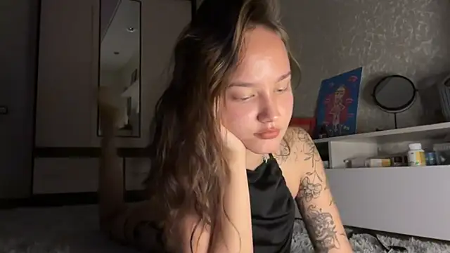 milkyWeyy online show from 10, 10, 2025