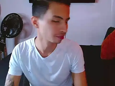 Velk hot online show from 5, 5, 2026