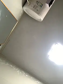 Aimeil online show from 11, 11, 2025