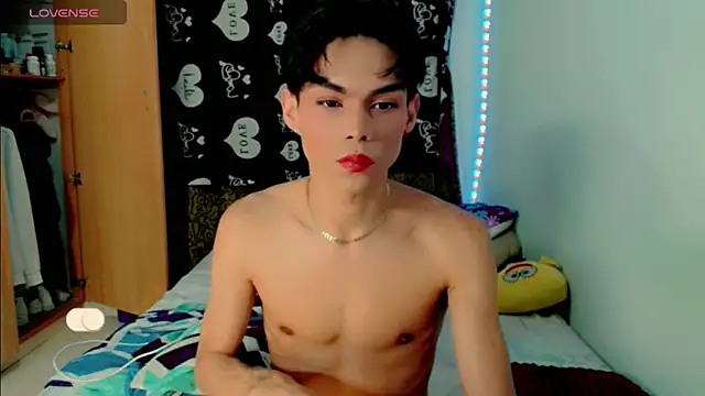 femboykeene online show from 15, 3, 2025