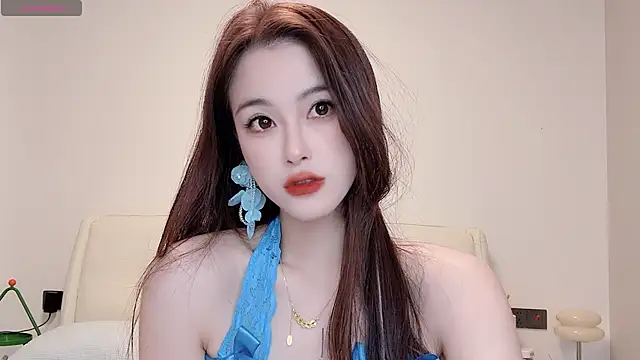 Snapshot of Neyllar chatting on 28, 2, 2025 Neyllar online show from 28, 2, 2025