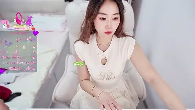 Feifei-cn online show from 13, 6, 2026